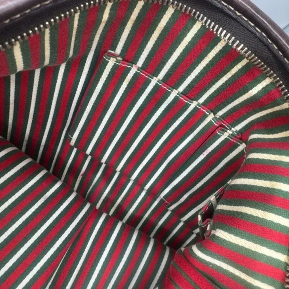 Gucci Vintage Crossbody - Picture 8 of 9